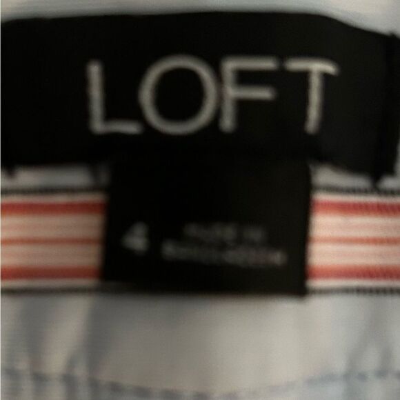 LOFT Light Blue Pink Striped Cotton Blend Ruffle Shorts Size 4 - Picture 6 of 9